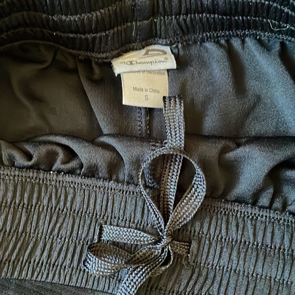 Champion C9 Workout Shorts Small - Picture 7 of 7
